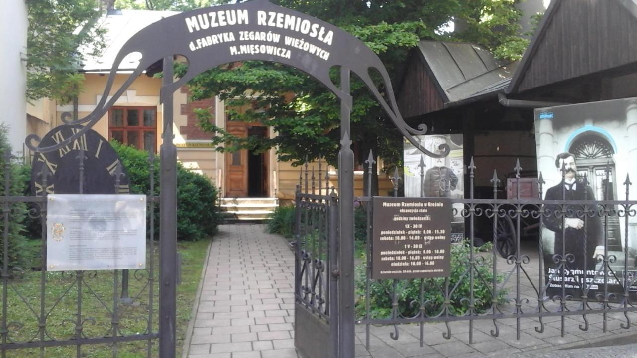 Krosno Apartamenty Przy Rynku Exterior foto