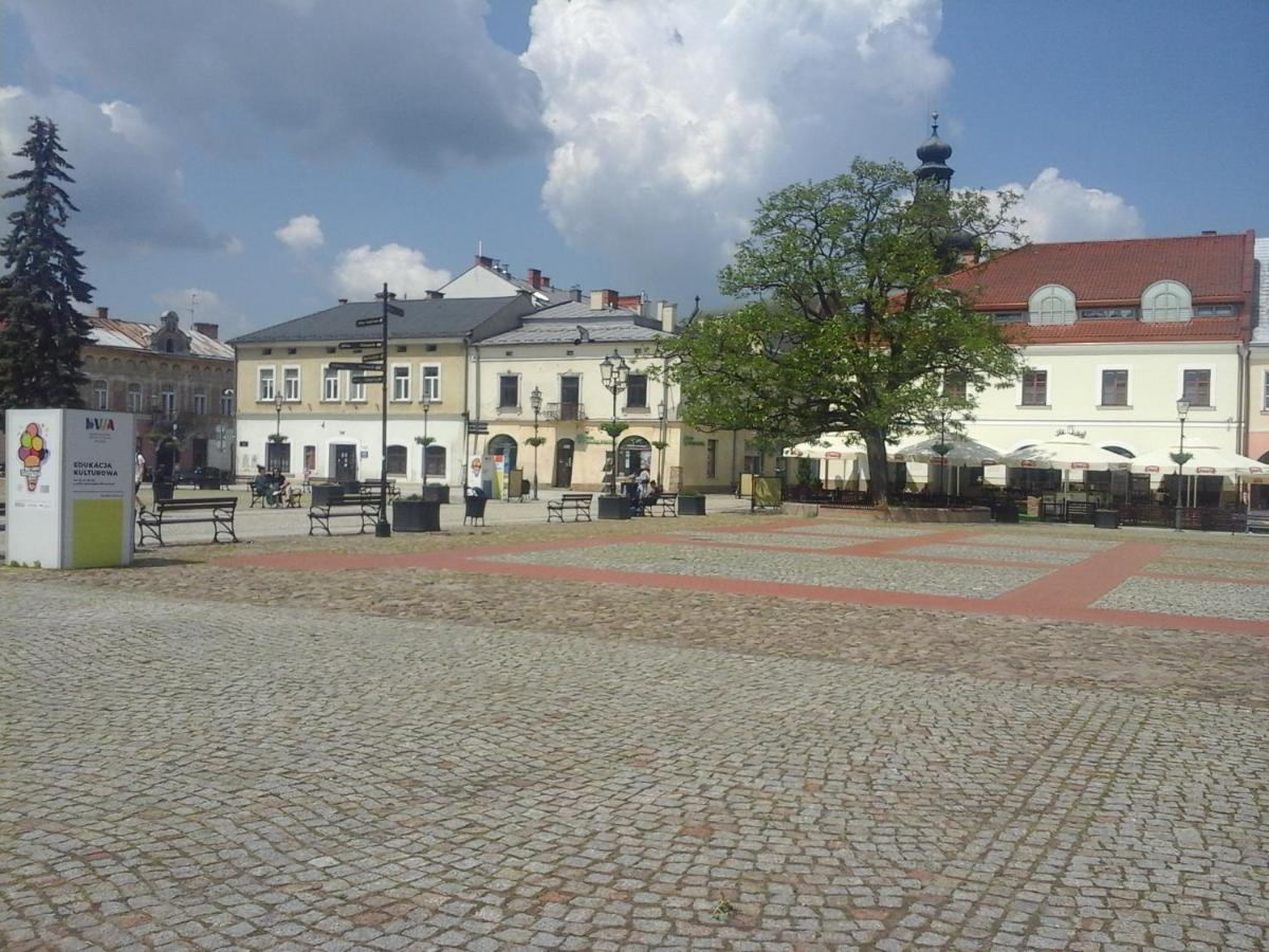 Krosno Apartamenty Przy Rynku Exterior foto
